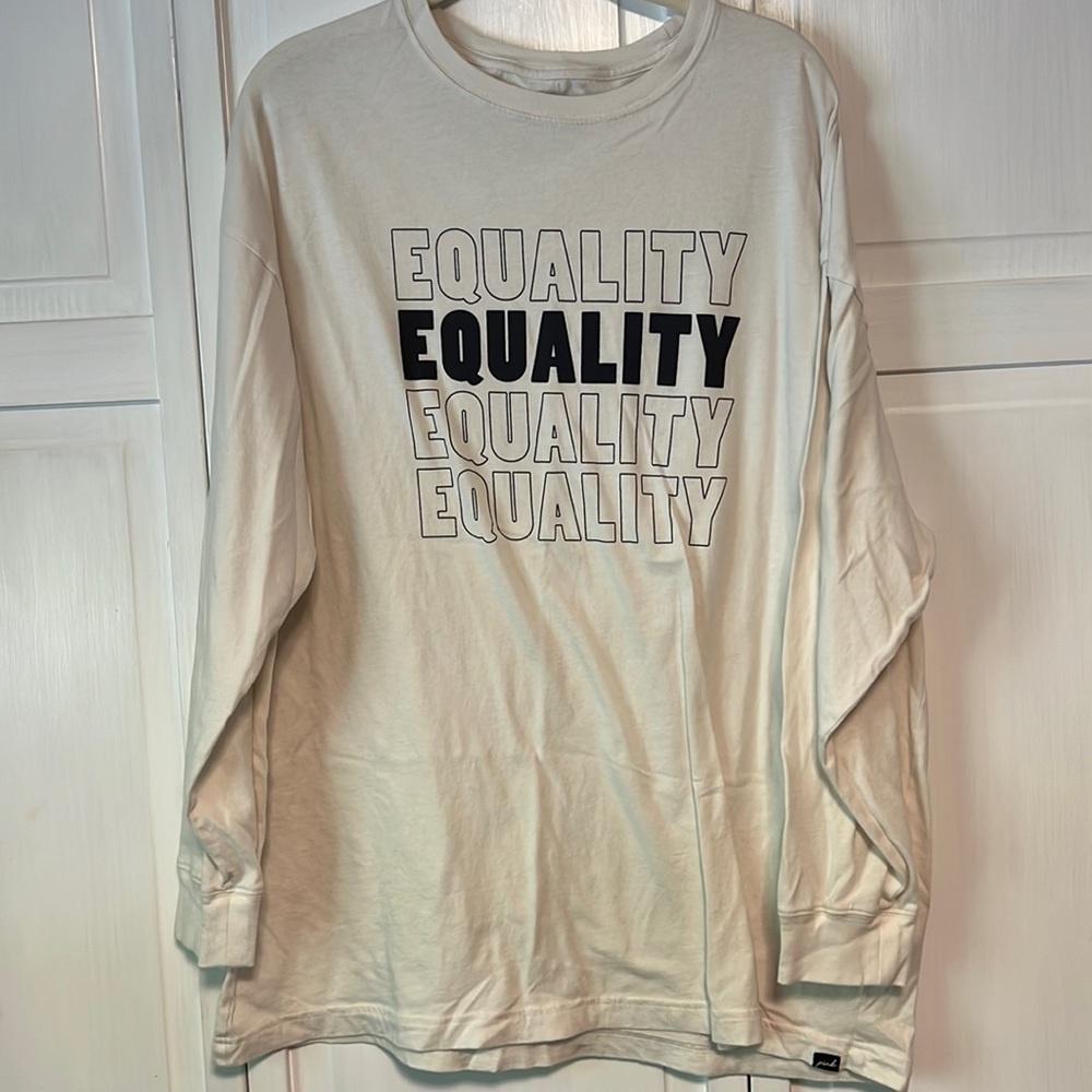 Equality shirt OS VS pink brand